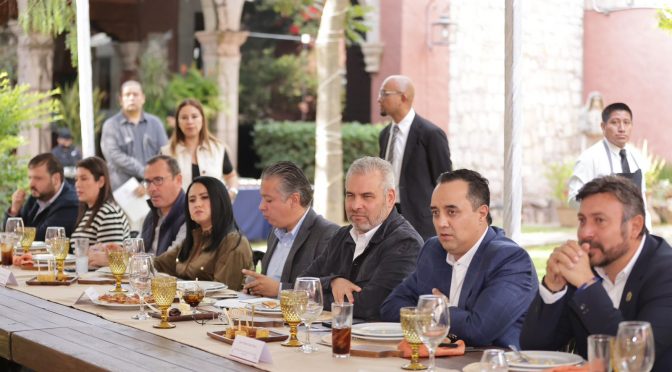 En enero se abrirá ventanilla Faeispum para proyectos del agua: Bedolla