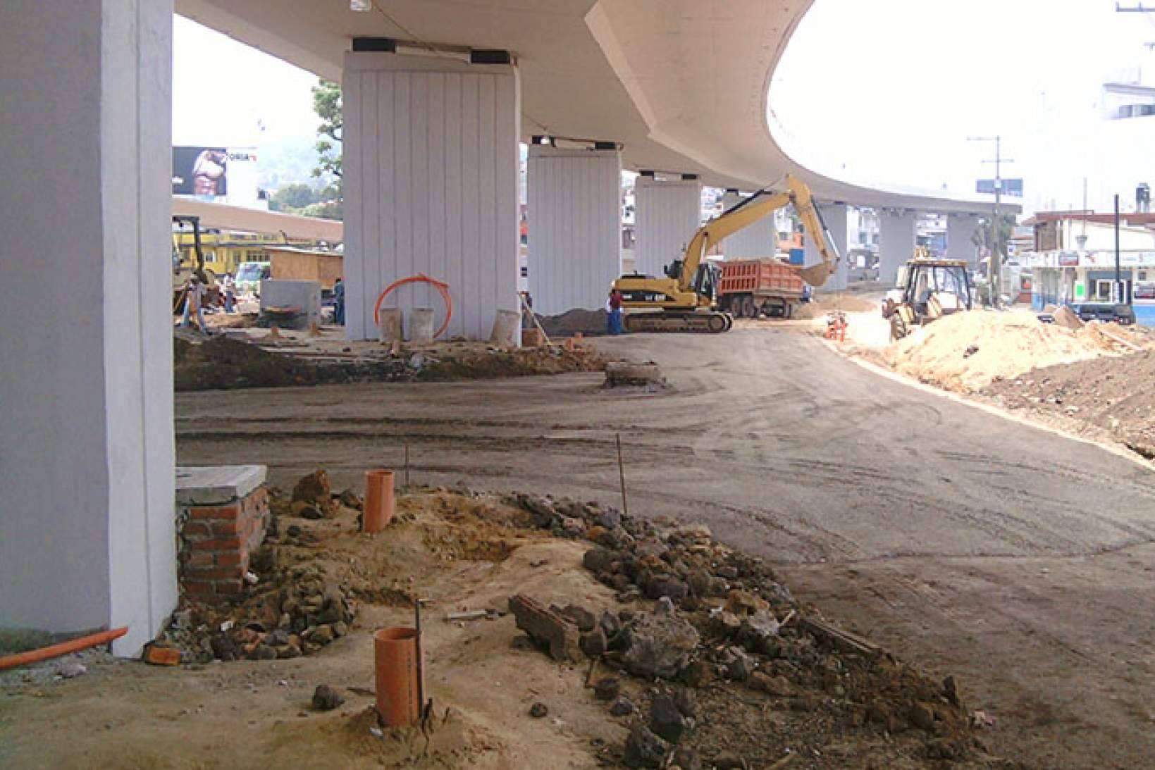 Fernando Padilla Farfán; Líder en Proyectos de Construcción con Impacto Social